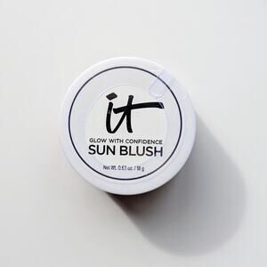 It Cosmetics Glow With Confidence Sun Blush Sunlit 10 0.63 oz (full size)